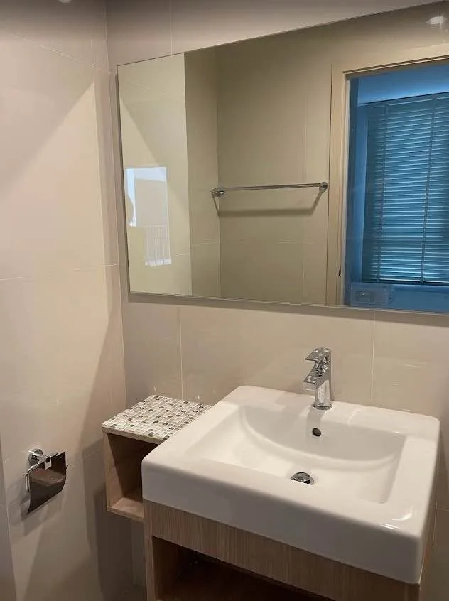 Nue Noble Srinakarin Condo 5