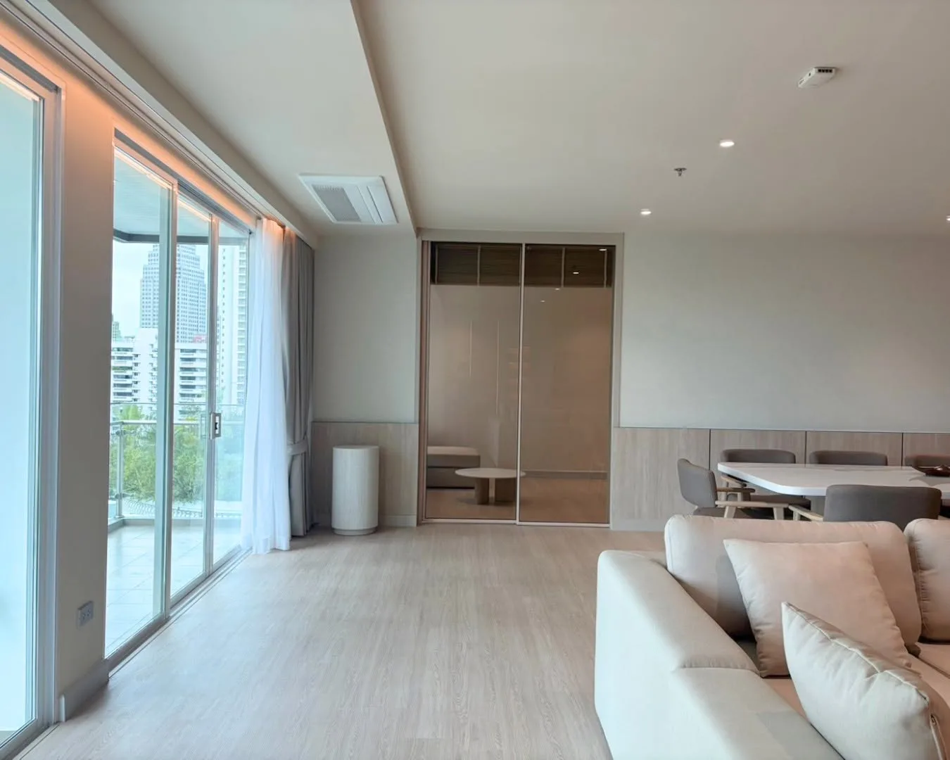 Luxury 3-Bedroom | Serviced Apartment 2